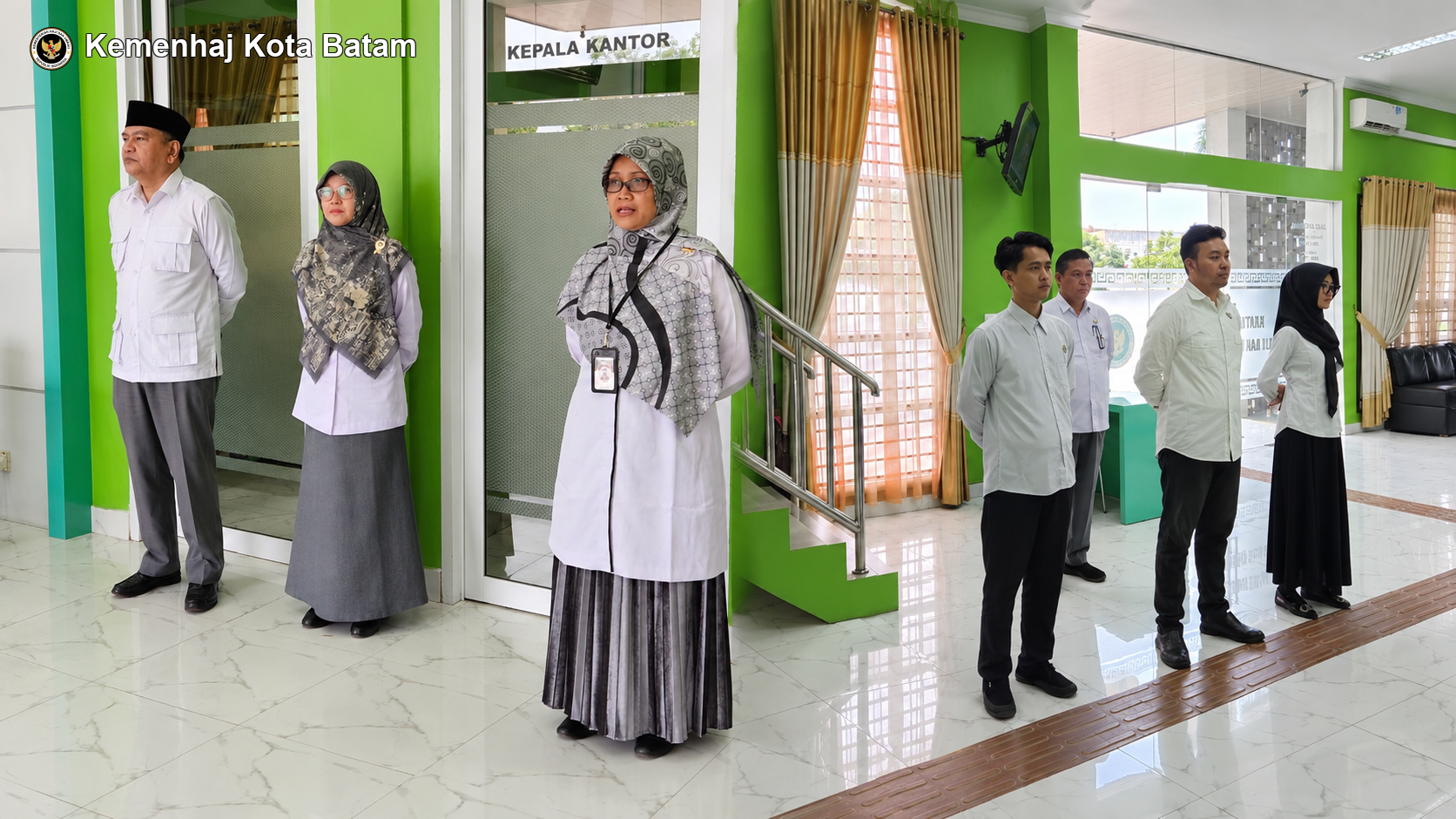 Pimpin Apel Pagi, Kasi Bina dan Pengendalian Haji dan Umrah Kemenhaj Batam Tekankan Pemahaman Tugas dan Fungsi ASN