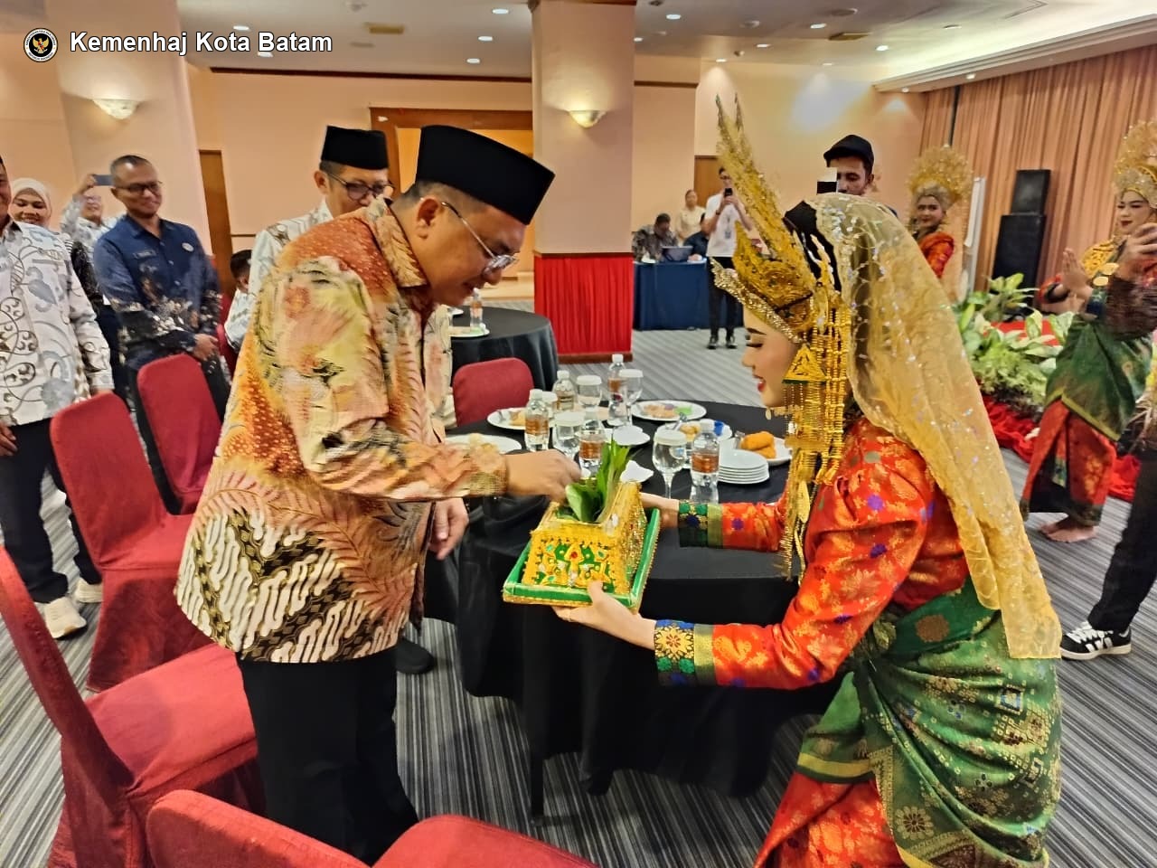 Tekankan Integritas dan Pengawasan, Tenaga Ahli Menteri Buka Capacity Building Kemenhaj Jabar di Batam