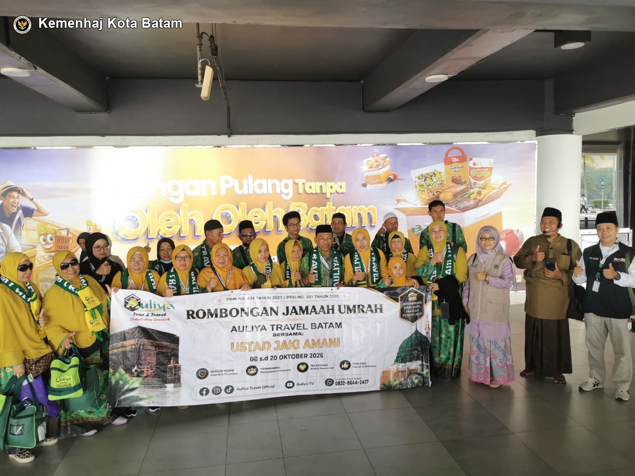 Tugas Perdana, Hj. Nurhidayati Lepas 21 Jemaah Umrah PT Auliya Prakasa Abadi