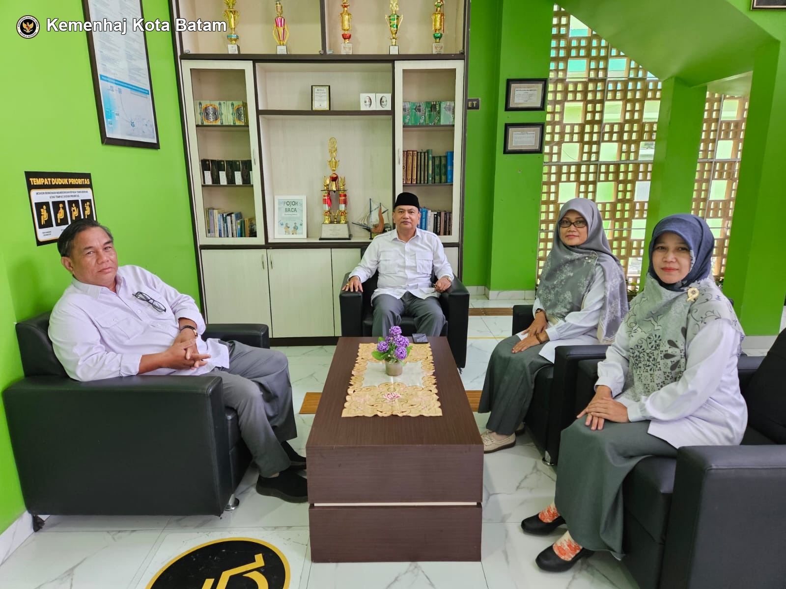 Usai Apel Pagi, Kepala Kemenhaj Batam Pimpin Rapat Bahas Pmhu Nomor 3 Tahun 2025