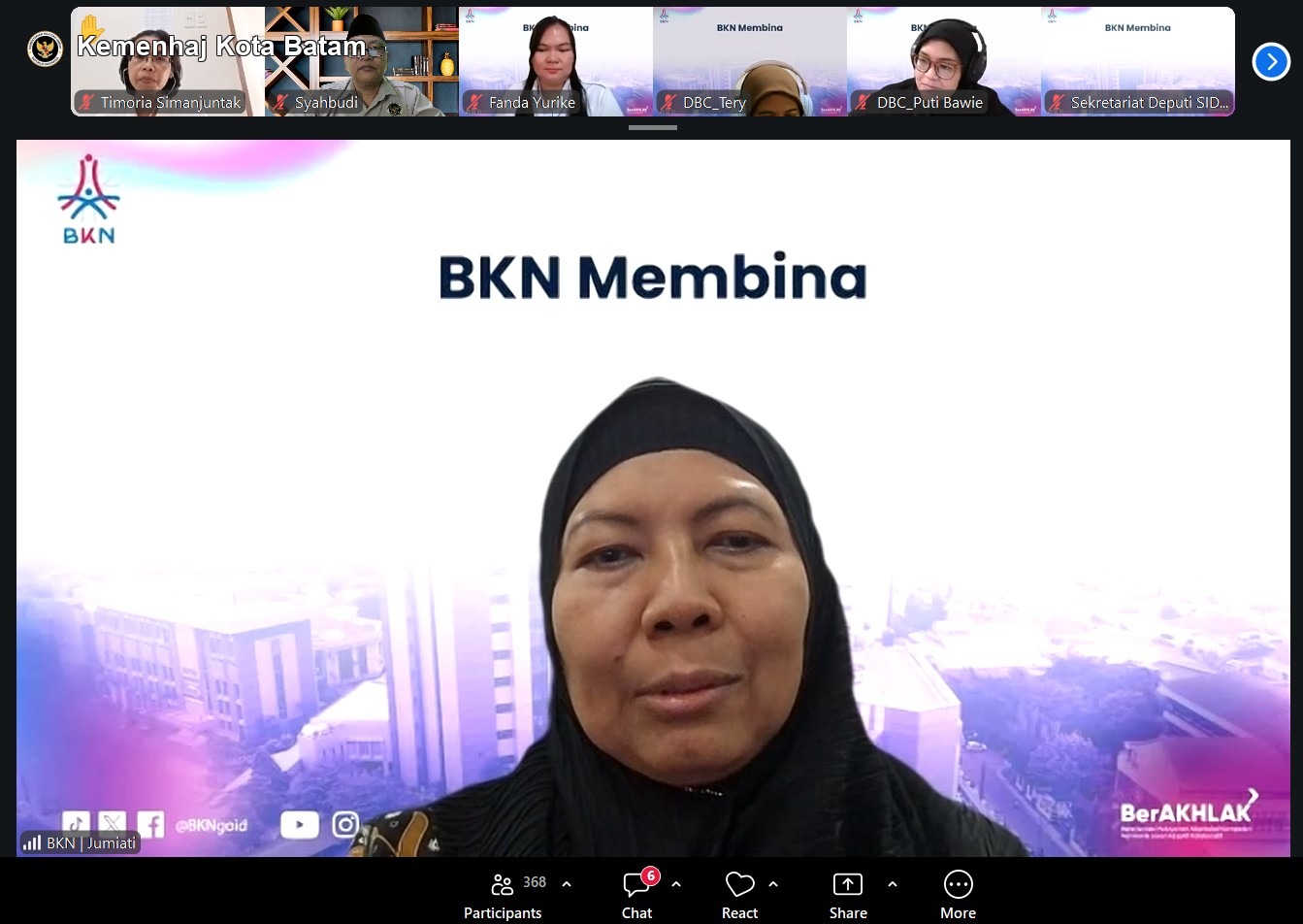 Tingkatkan Budaya Kerja dan Citra Institusi ASN, Kepala Kemenhaj Kota Batam Ikuti Zoom Meeting BKN Membina